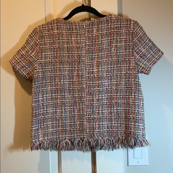 Structured string shirt! - Picture 2 of 2